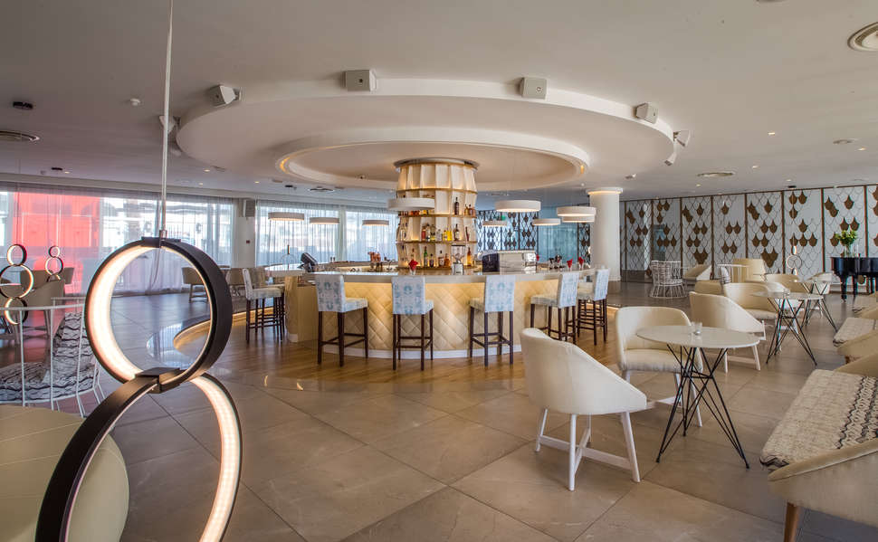 Een foto van de faciliteiten bij Napa Plaza Hotel