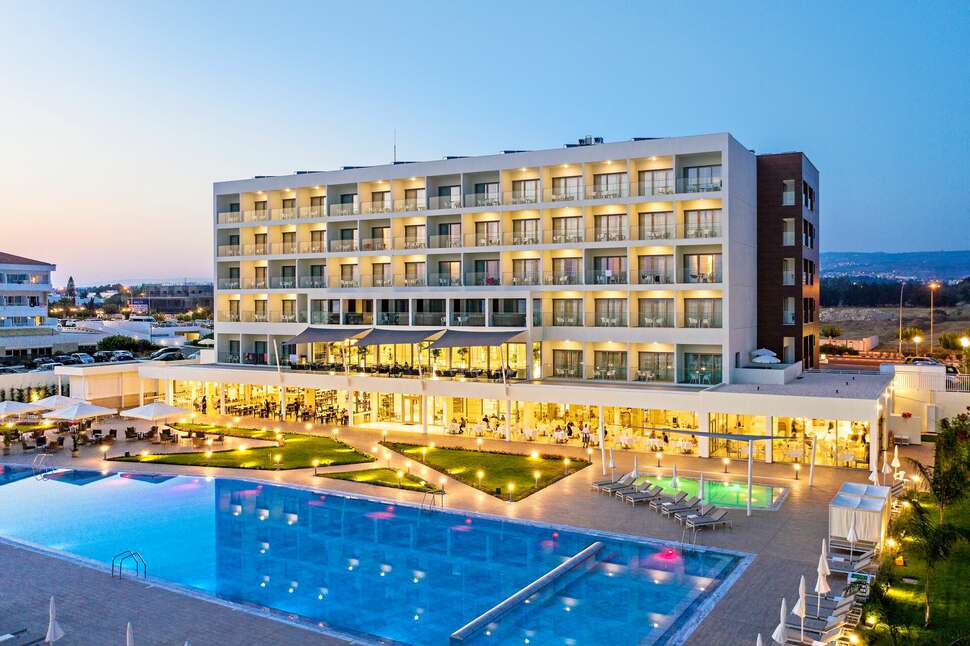 Een foto van het zwembad bij Ivi Mare Hotel