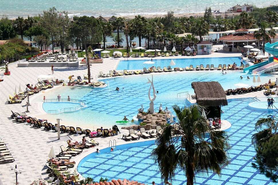 Een foto van het zwembad bij Selectum Family Resort Belek