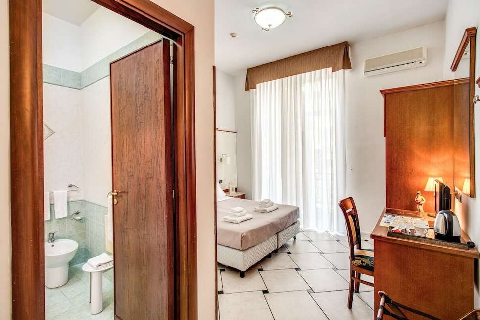 Een foto van Hotel Garibaldi Napoli