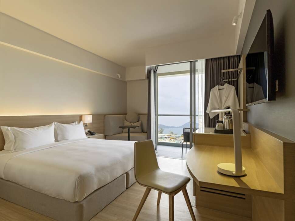 Een foto van The Andaman Beach Hotel Phuket