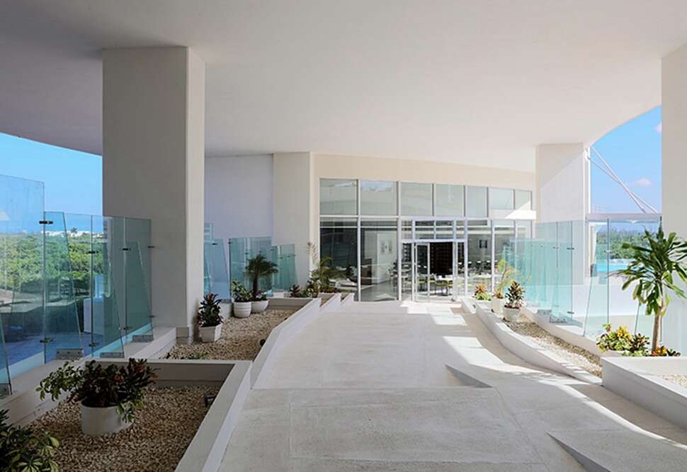 Een foto van het interieur van Krystal Urban Cancun Centro