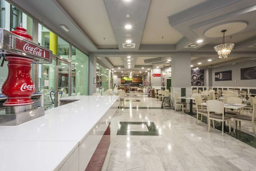 Een foto van de faciliteiten bij Holiday World Riwo Hotel