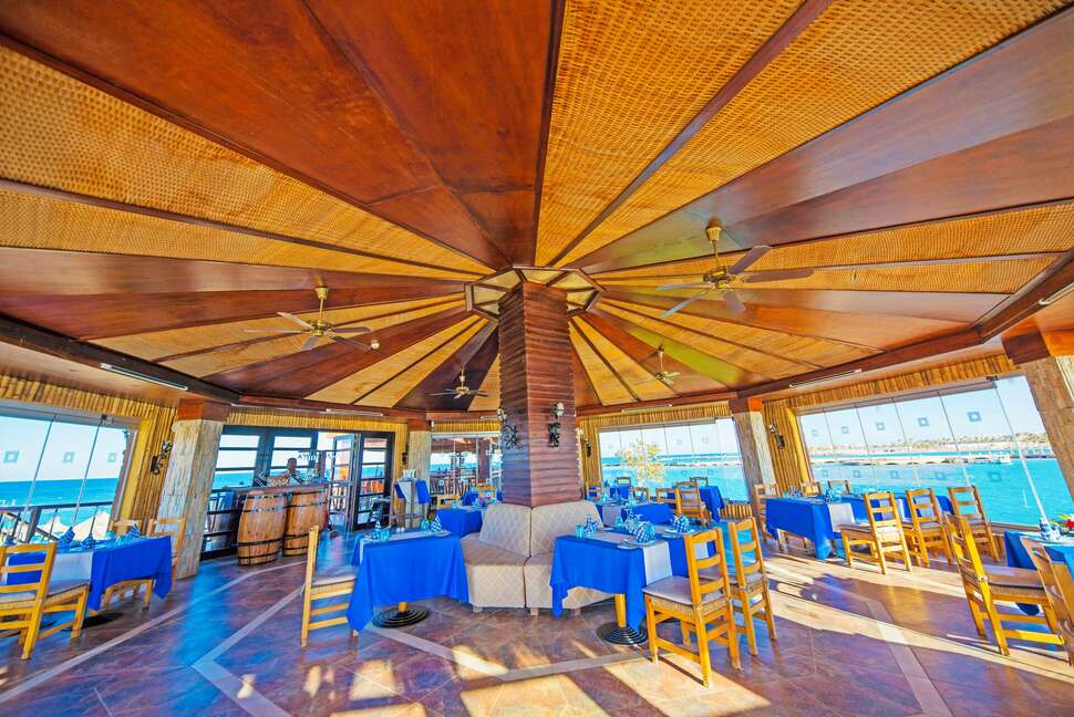 Een foto van de faciliteiten bij Sunrise Crystal Bay Resort