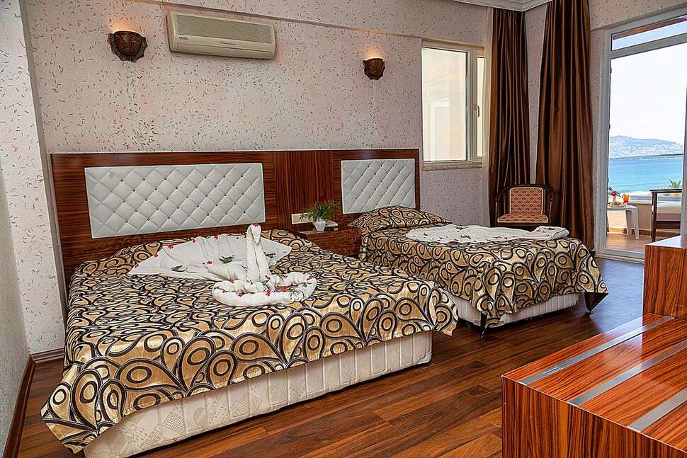 Een foto van Club Bayar Beach Hotel