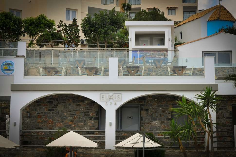 Een foto van de faciliteiten bij Elounda Water Park Residence Hotel