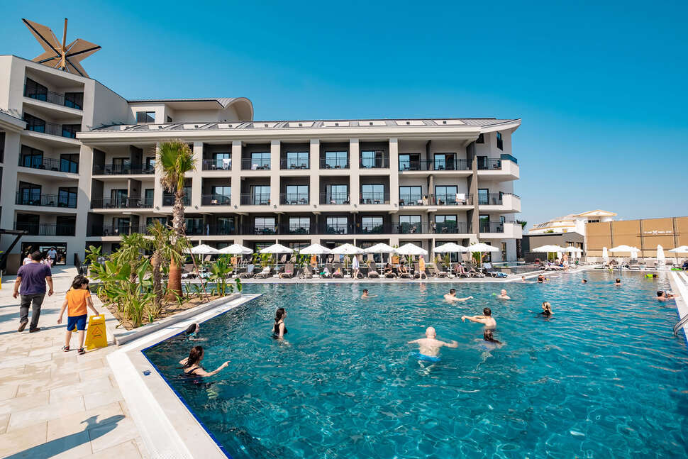 Een foto van het zwembad bij Hotel The X Belek