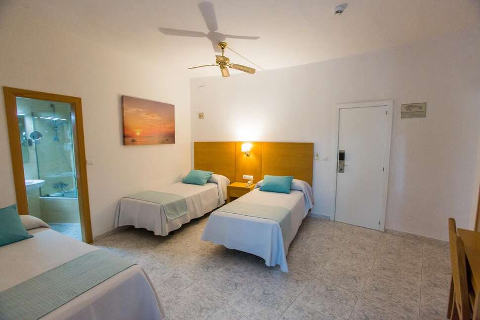 Ein Foto Hotel Tagomago