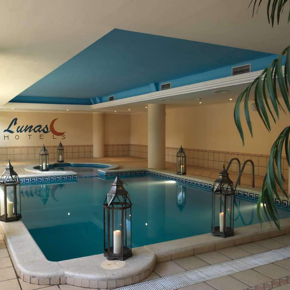 Een foto van het zwembad bij Hotel Luna Club