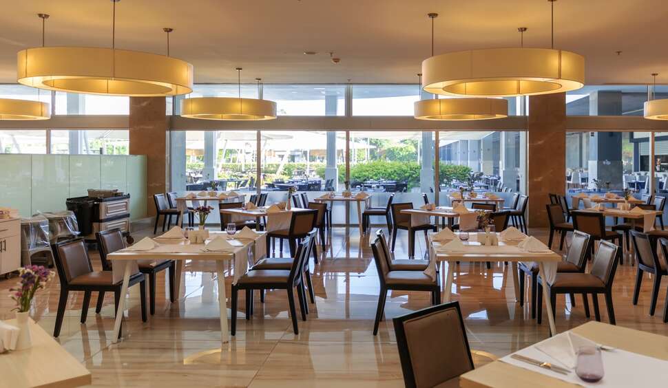 Een foto van Crystal Centro Pearl Collection