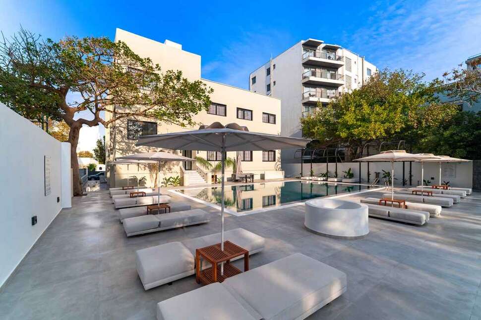 Ein Foto vom Pool im Naillac Boutique Hotel