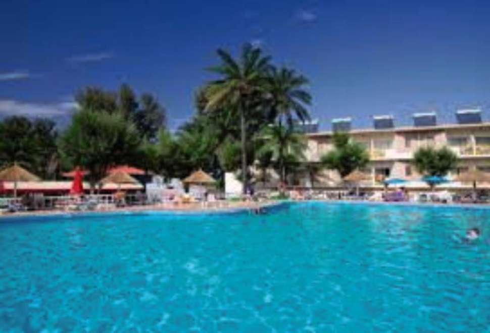 Een foto van het zwembad bij Palma Rima Hotel