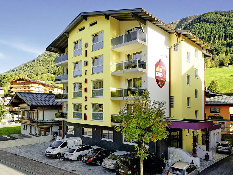 Een foto van een overzicht van Hotel Almrausch