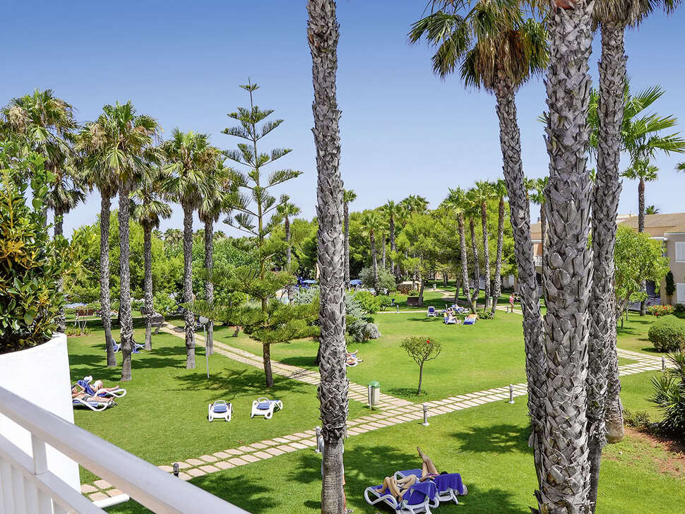 Een foto van de buitenkant van Hotel Princesa Playa