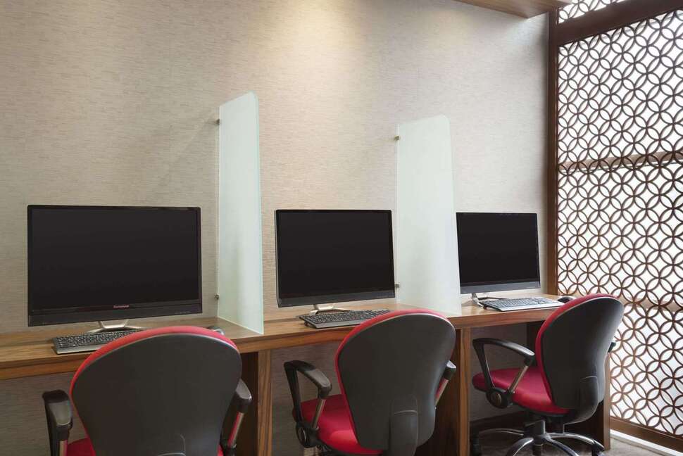 Een foto van de faciliteiten bij Ramada by Wyndham Abu Dhabi Corniche