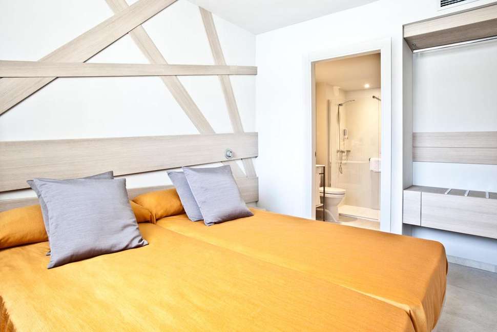 Ein Foto Ryans Ibiza Apartments