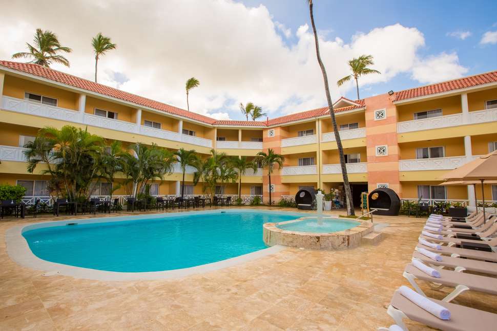 Een foto van het zwembad bij Whala!Bavaro