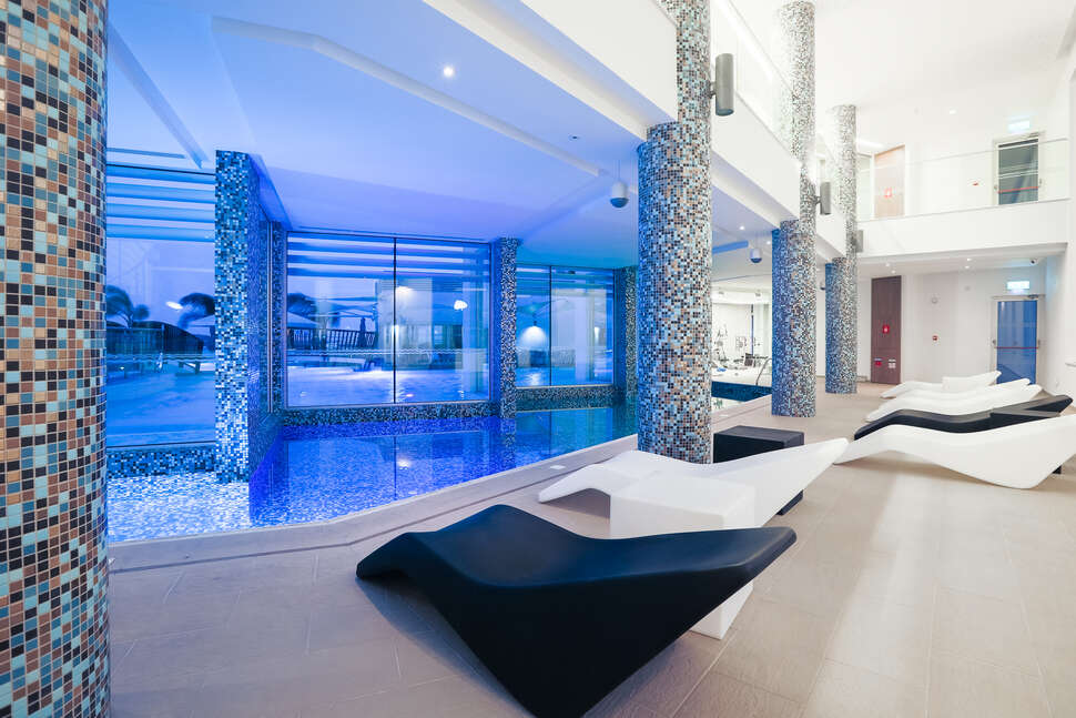 Een foto van de faciliteiten bij Vassos Nissi Plage Hotel