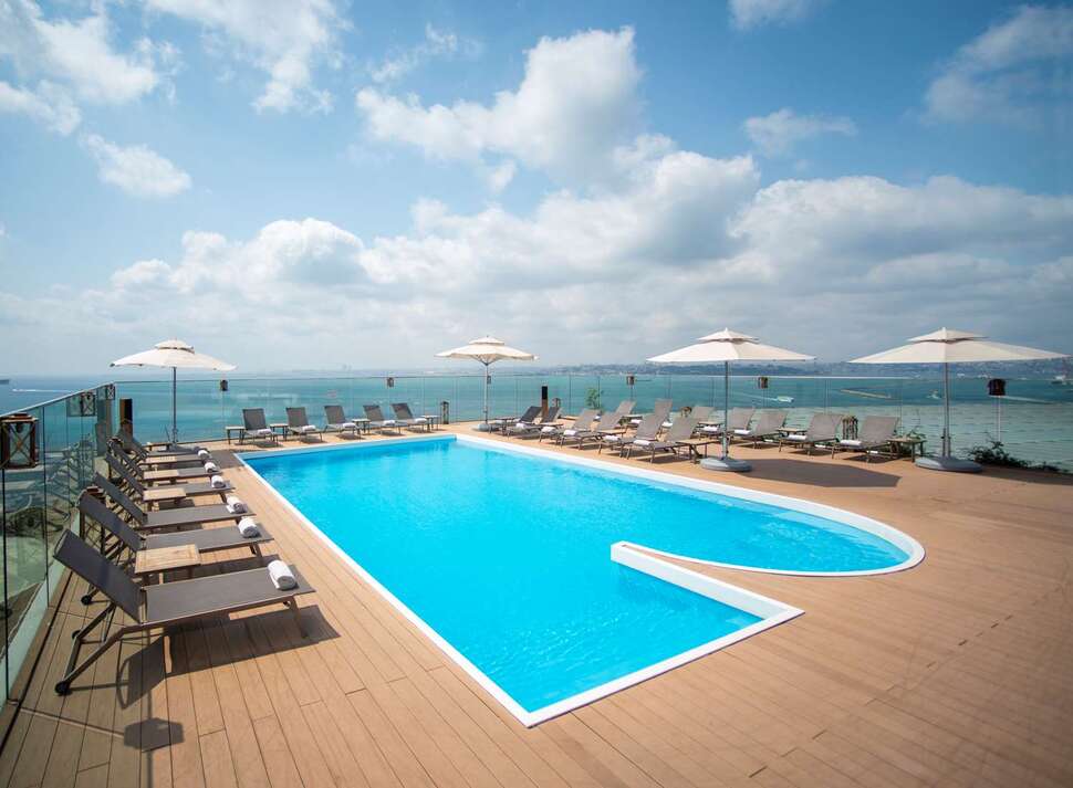 Een foto van Doubletree by Hilton Istanbul Moda