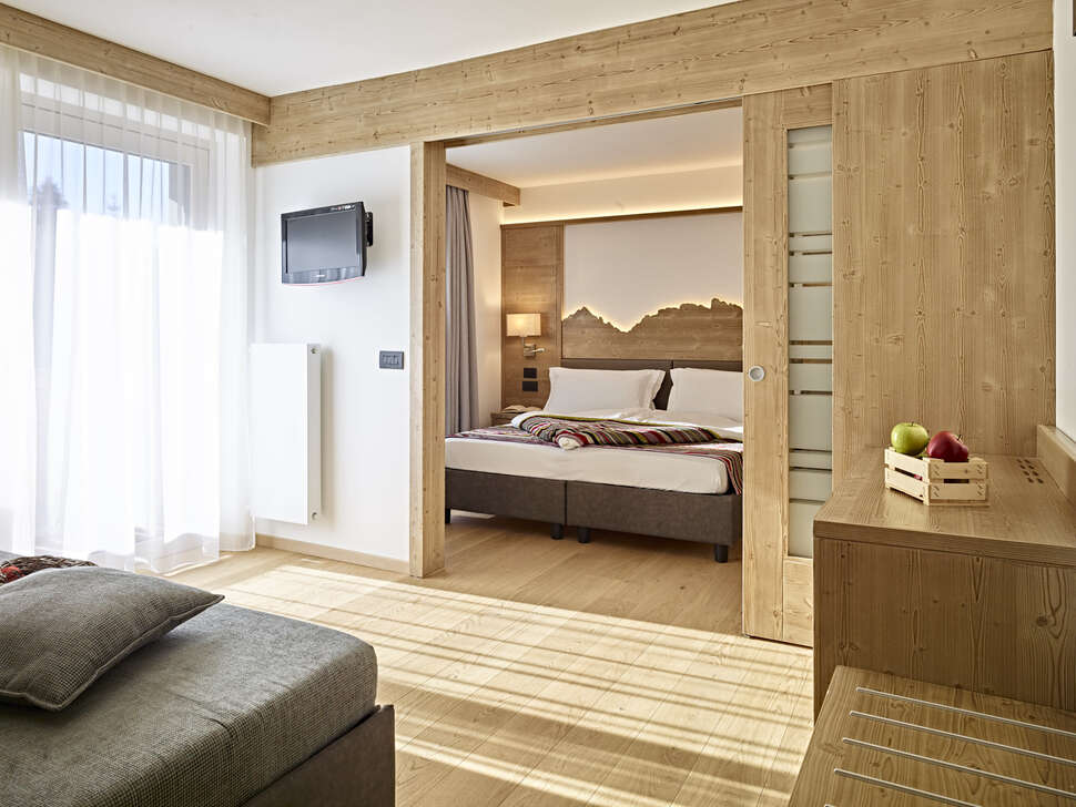Ein Foto Hotel Shandranj