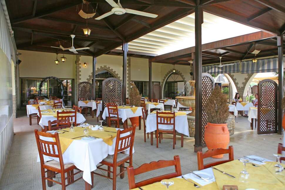 Een foto van Makronisos Village Club