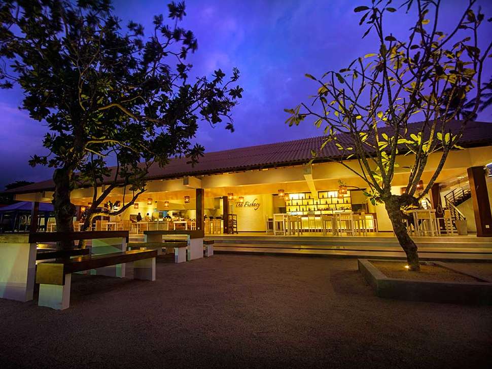 Een foto van de buitenkant van Pegasus Reef Hotel