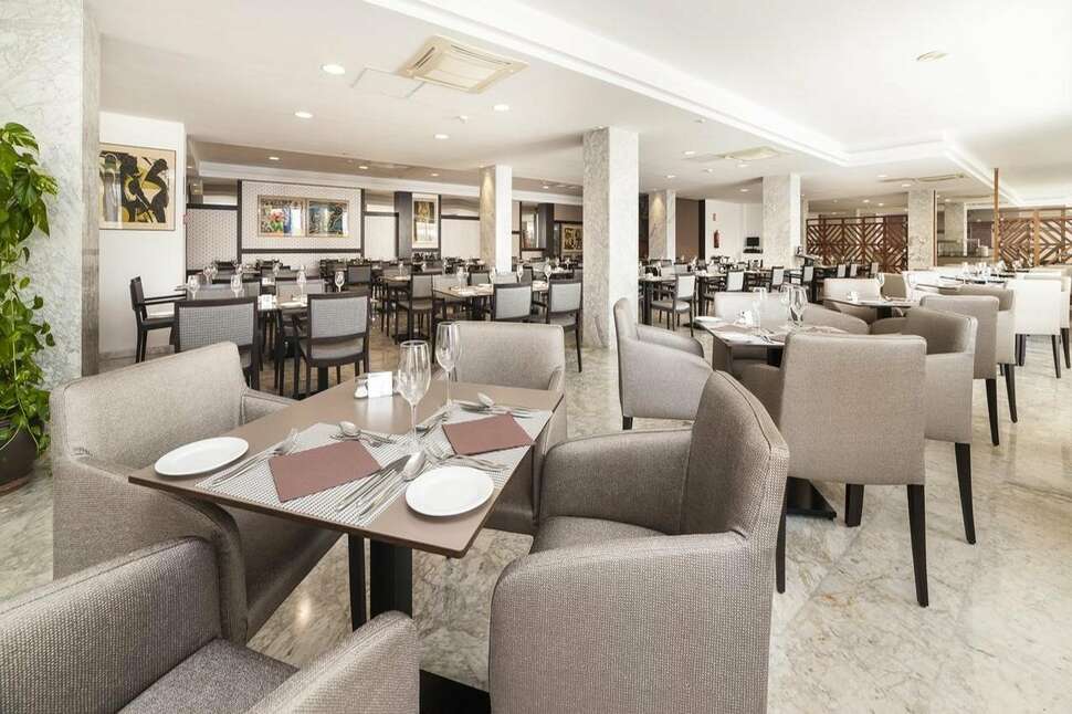 Een foto van de faciliteiten bij Hoposa Aparthotel Villaconcha