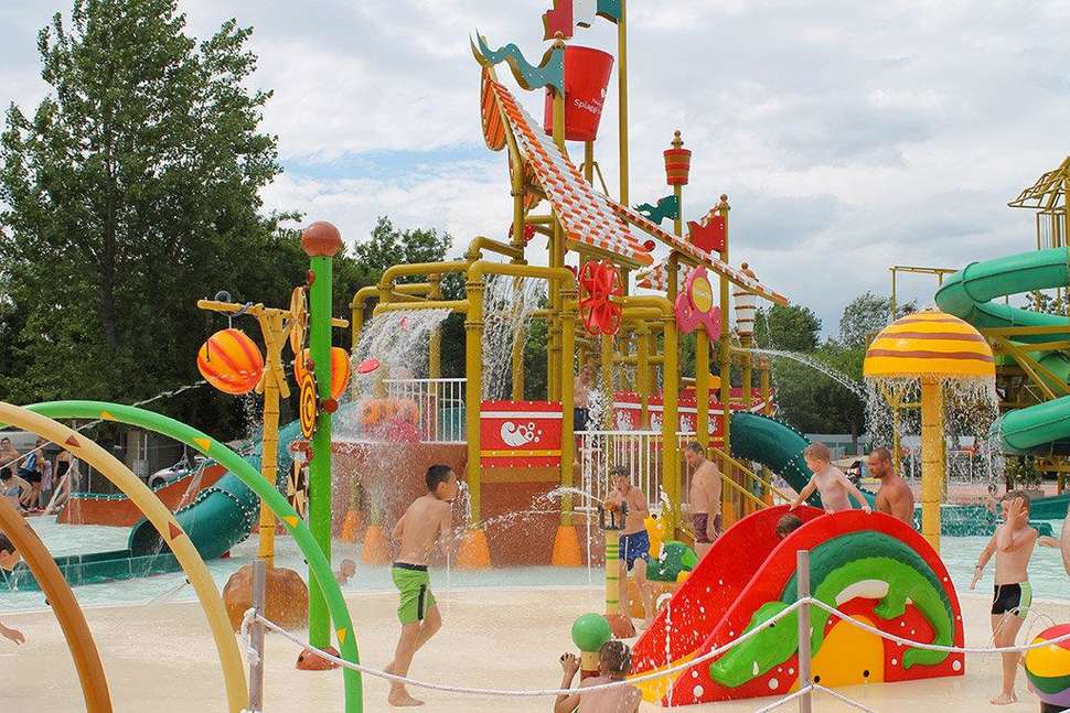 Een foto van het zwembad bij Camping Spiaggia e Mare