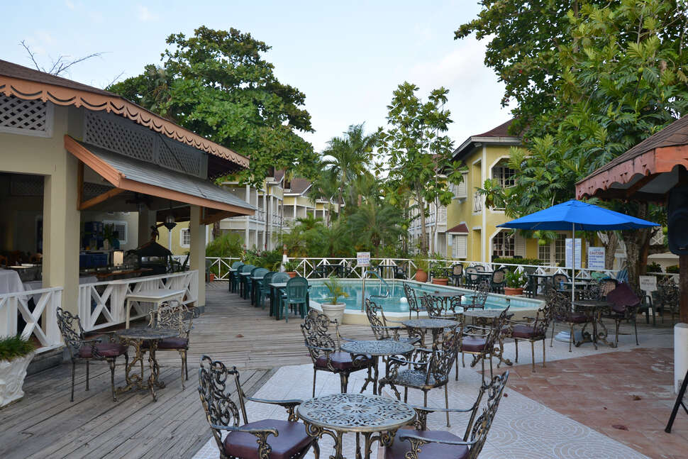 Een foto van de faciliteiten bij Merril's Beach Resort II
