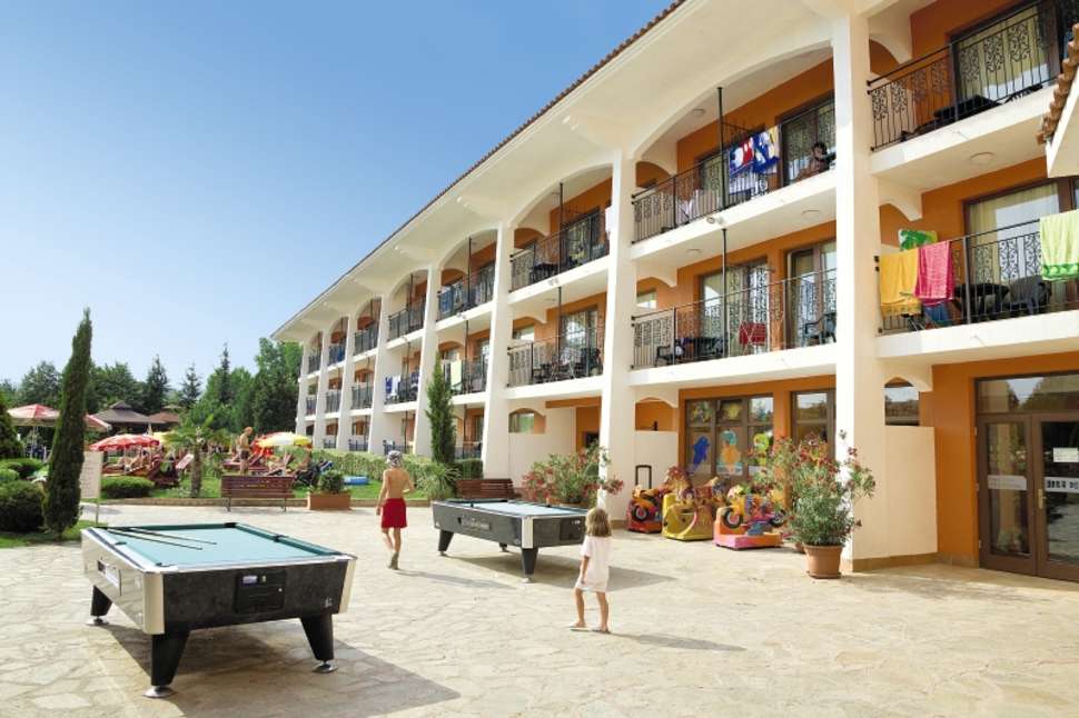 Ein Foto von den Einrichtungen im Hotel Hrizantema