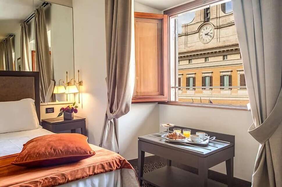 Ein Foto Colonna Palace Hotel