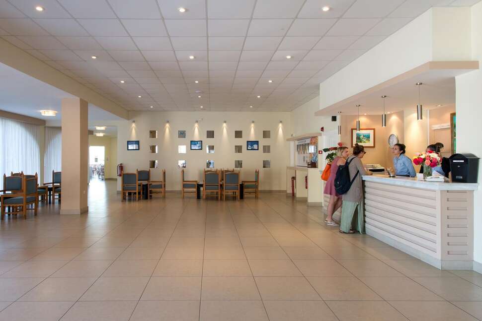 Ein Foto von der Außenansicht des Panorama Sidari Hotel