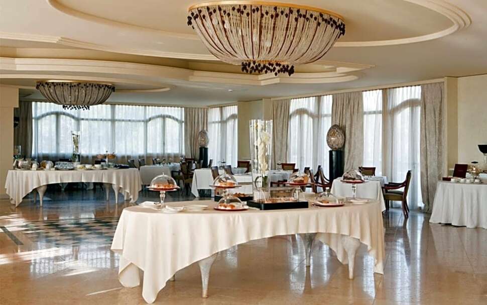 Een foto van Romano Palace Luxury Hotel