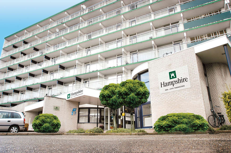 Een foto van de buitenkant van Hampshire Hotel City Terneuzen