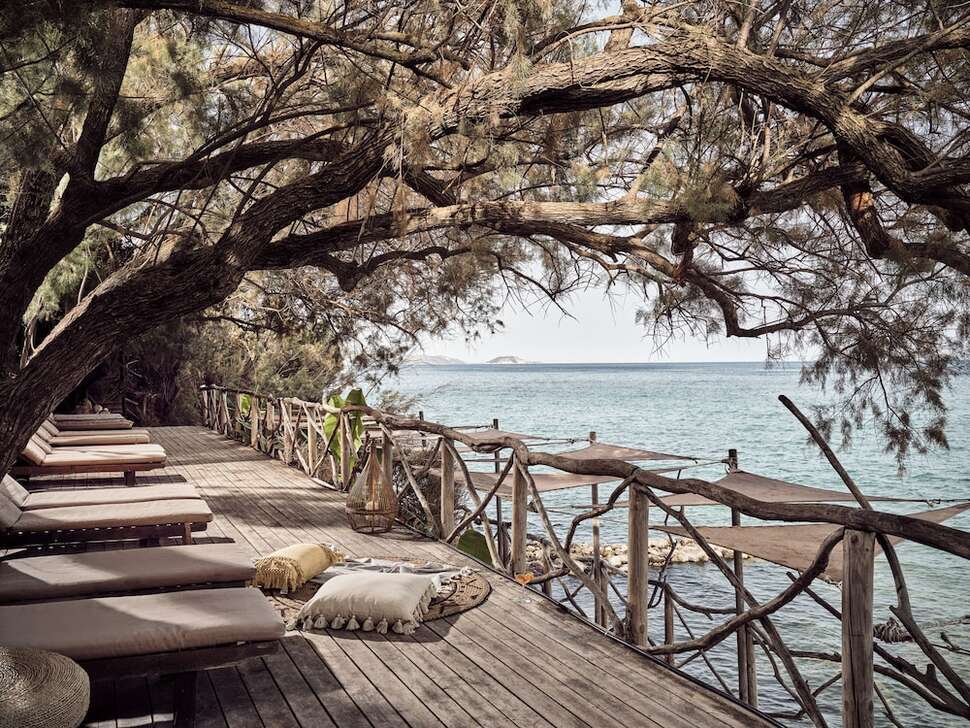 Een foto van het terras bij Gloria Maris Hotel