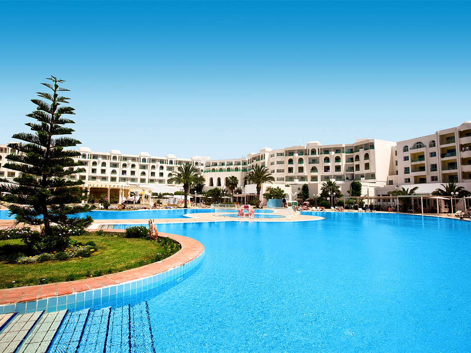 Een foto van het zwembad bij El Mouradi Hammamet Resort
