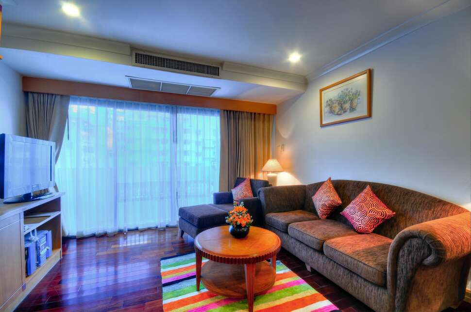 Ein Foto Admiral Suites Bangkok
