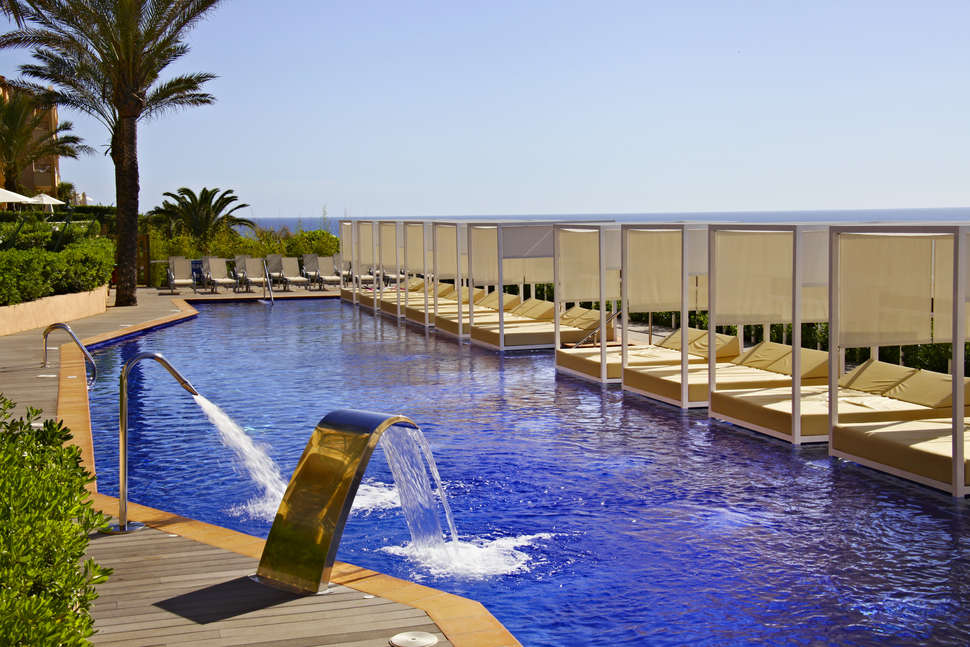 Een foto van Hotel Zafiro Cala Mesquida