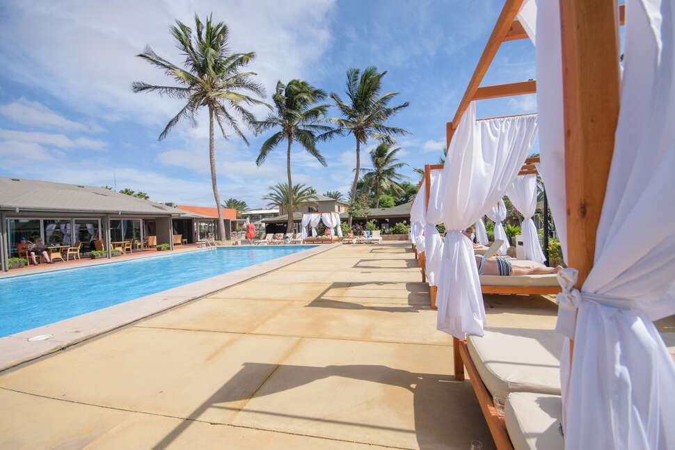 Een foto van het zwembad bij Oasis Belorizonte Hotel