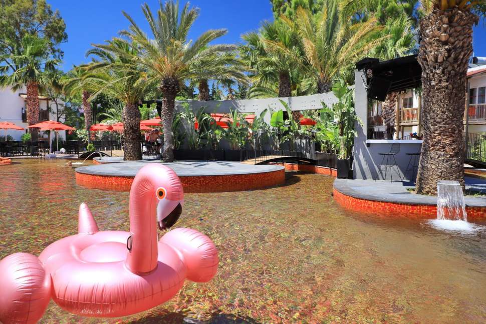 Een foto van het zwembad bij Very Chic Bodrum