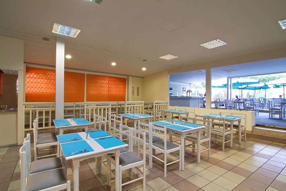 Een foto van de faciliteiten bij Sergios Hotel