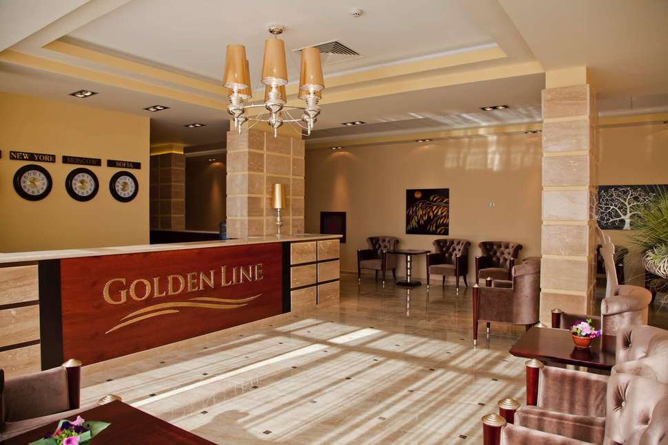 Een foto van het interieur van Aparthotel Golden Line