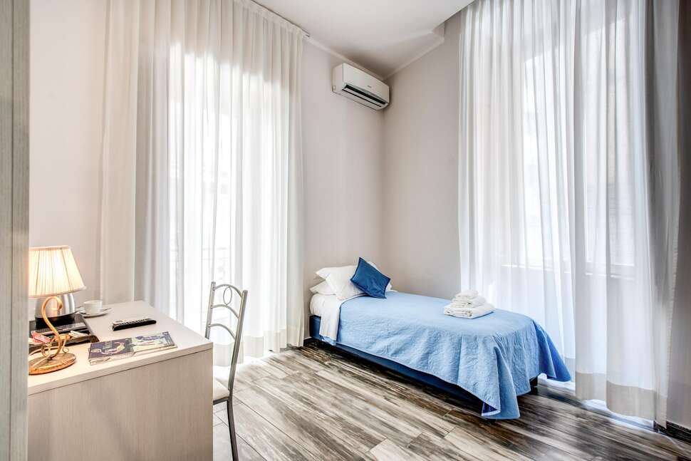Een foto van Napoli's Gold Hotel