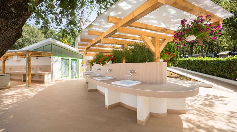 Een foto van de faciliteiten bij Aminess Planet Camping Holidays Homes & Resort Maravea