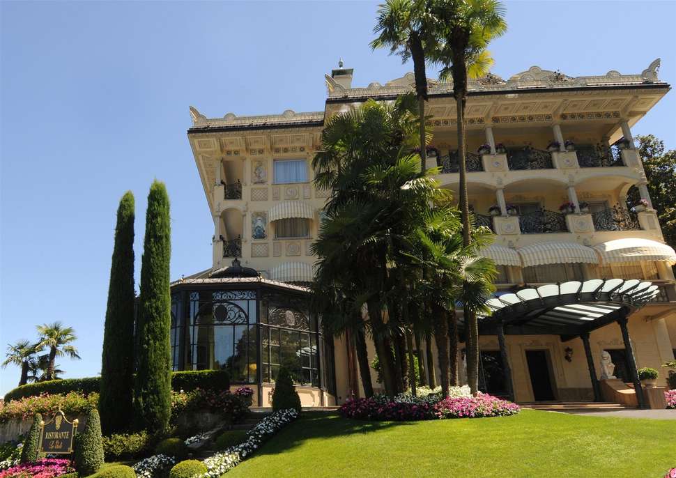 Een foto van de buitenkant van Villa & Palazzo Aminta