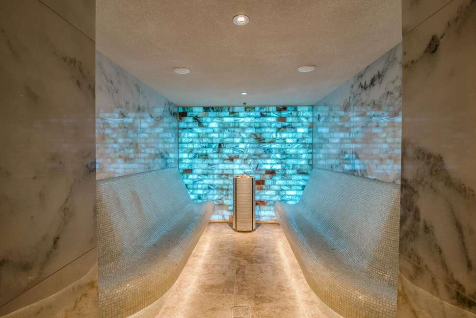 Een foto van Grand Poet Hotel