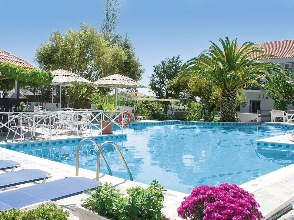 Ein Foto vom Pool im Hotel Sofia