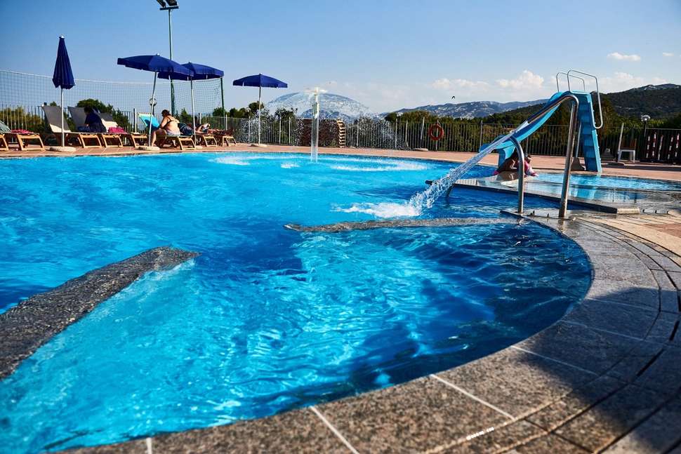 Een foto van het zwembad bij Parco Blu Club Resort