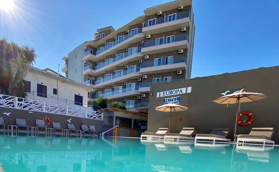 Een foto van een overzicht van Europa Hotel