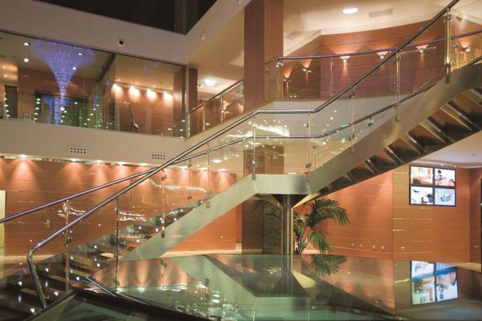 Een foto van het interieur van AR Diamante Beach